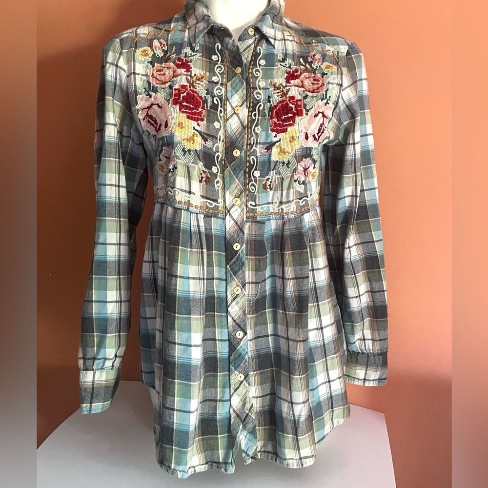 Johnny Was Workshop BOHO Embroidered Plaid Top - Picture 16 of 16